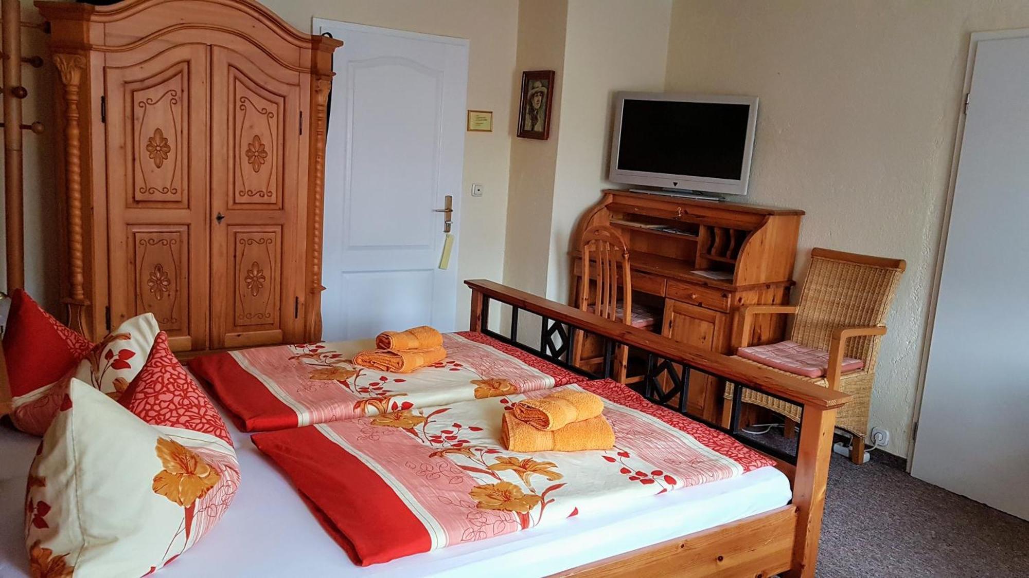 Pension & Gasthaus Nostalgie Altendorf  Номер фото